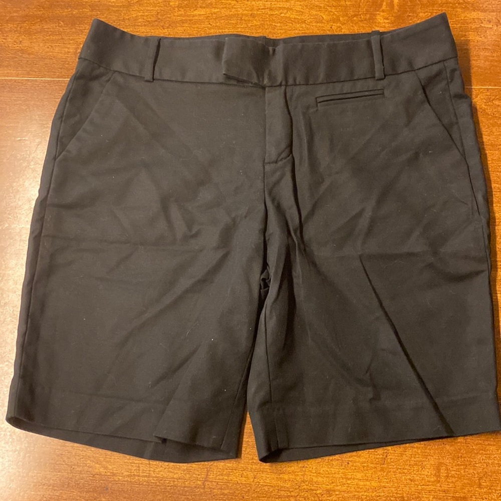 🔥Calvin Klein Black Shorts / Womens Size 8